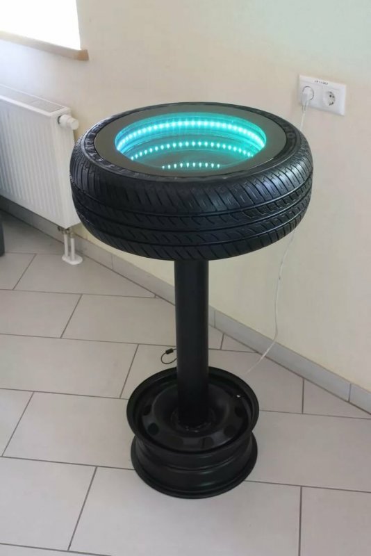 Столик из резины