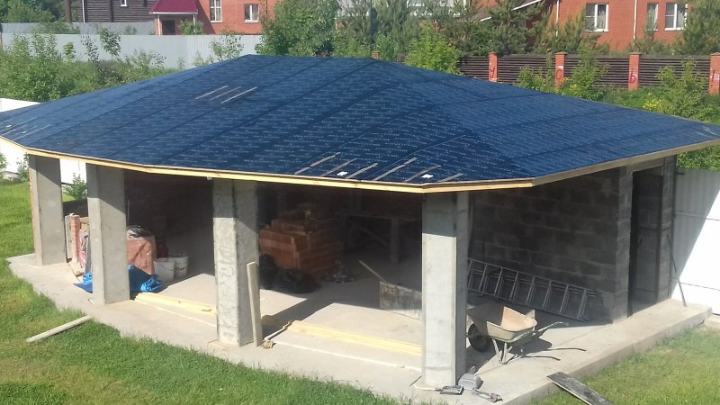 Угловые беседки из кирпича