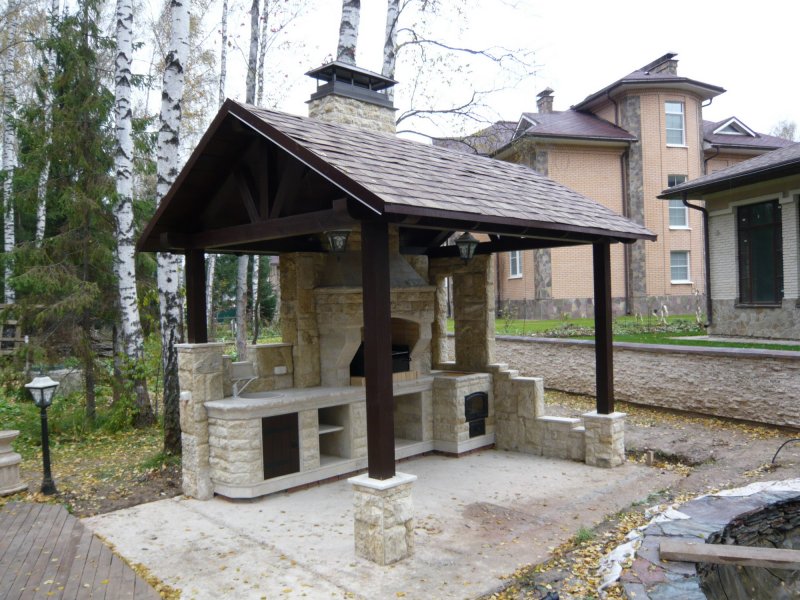 Беседки из пеноблоков с барбекю