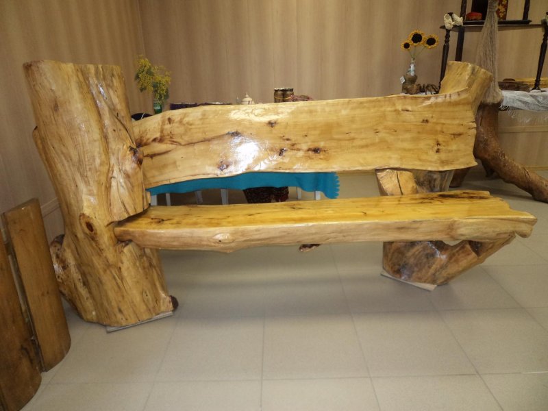 Мебель из коряг