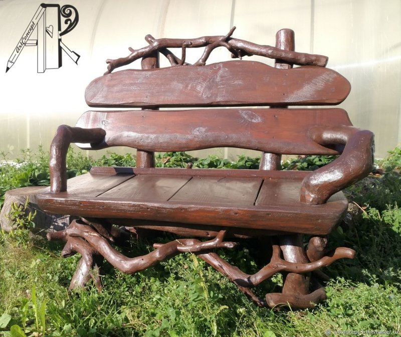 Скамейки из коряг