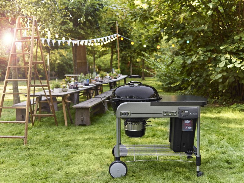 Weber performer Deluxe GBS Gourmet 57 гриль угольный