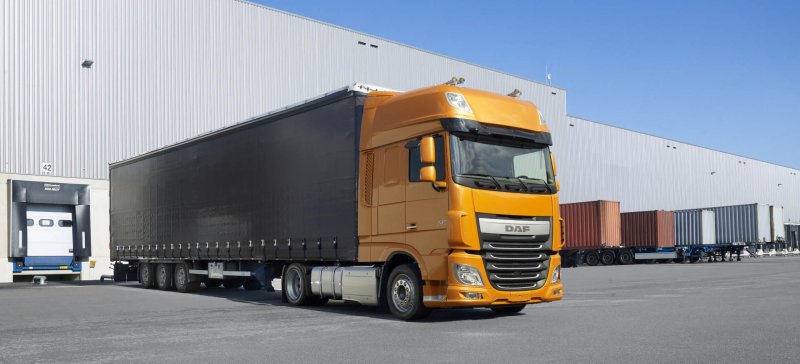 DAF XF низкорамный