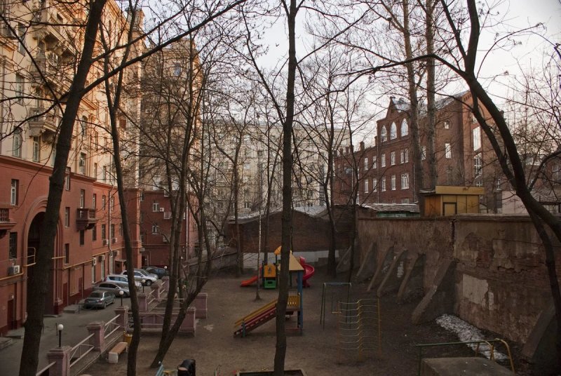 Дворы в центре Москвы