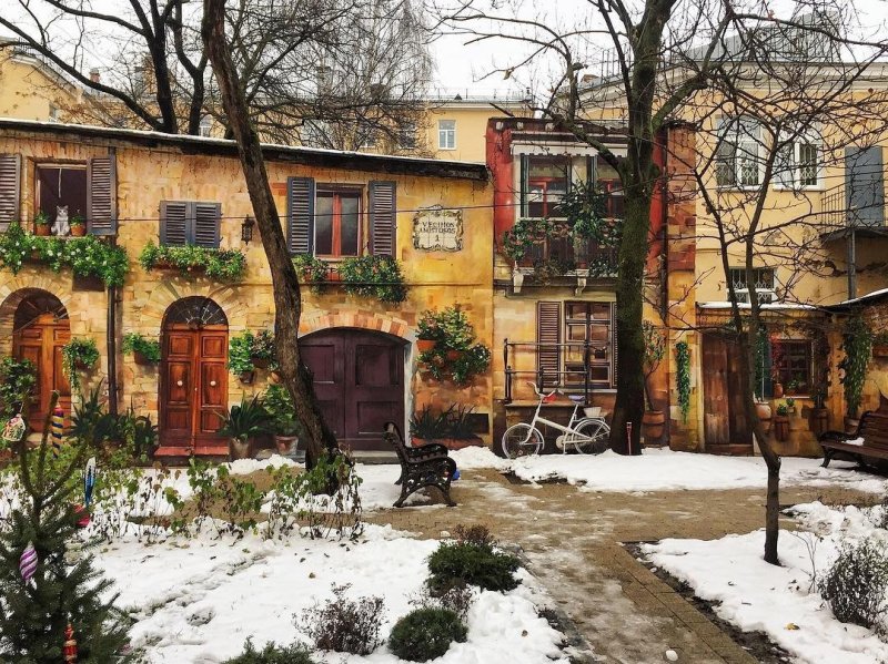 Двор маленькая Бавария на Фурштатской