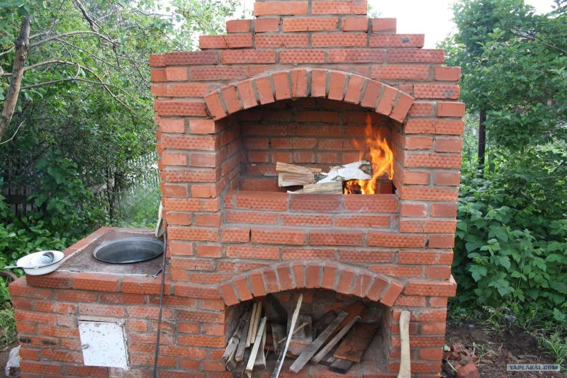 Печка для казана и шашлыка из кирпича