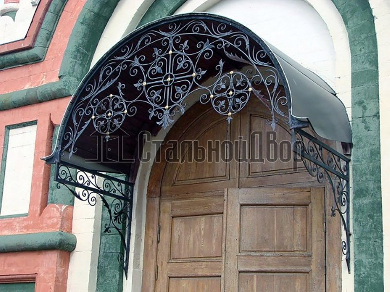 Козырек в Церковь