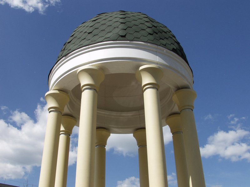 Гранитные ротонд