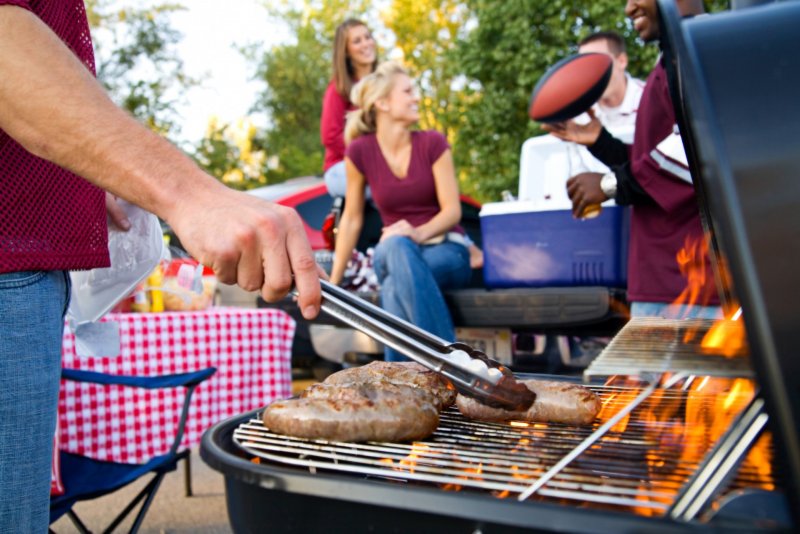 Барбекю (barbecue в США