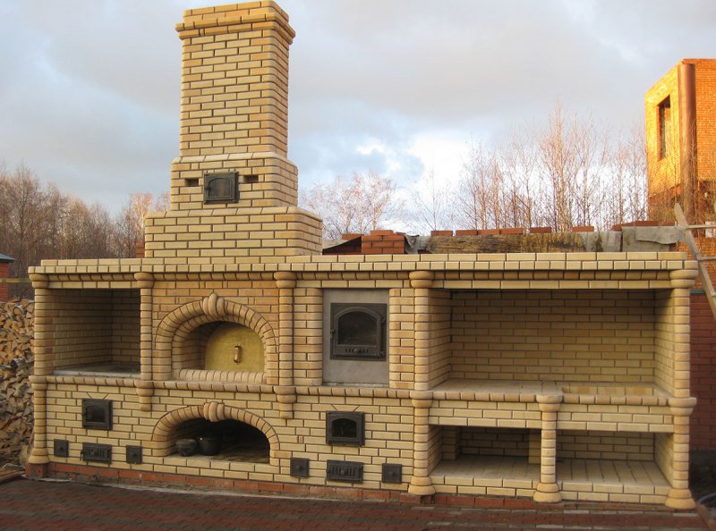 Барбекю комплекс из кирпича