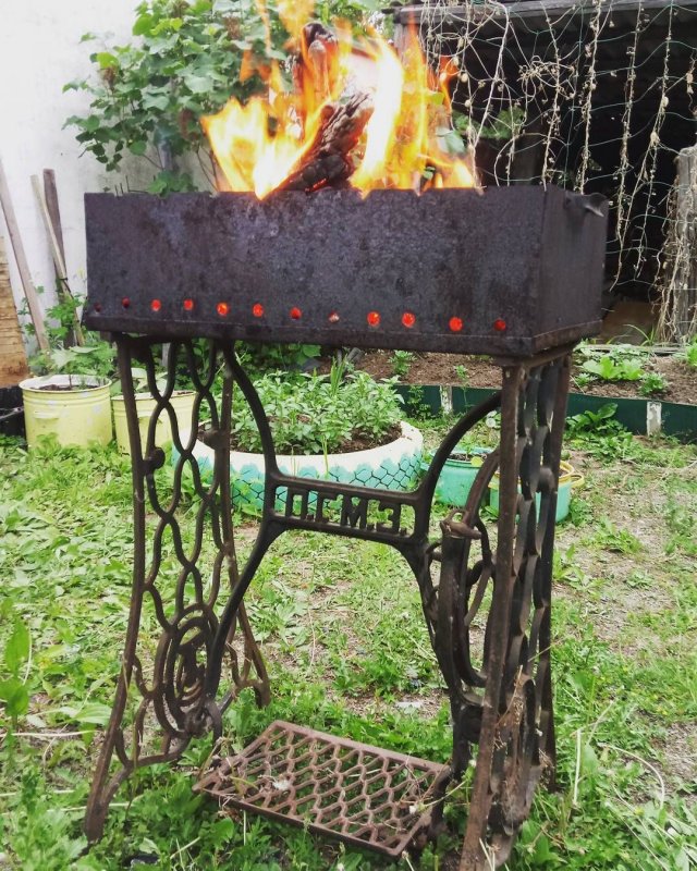 Мангал станина Зингер
