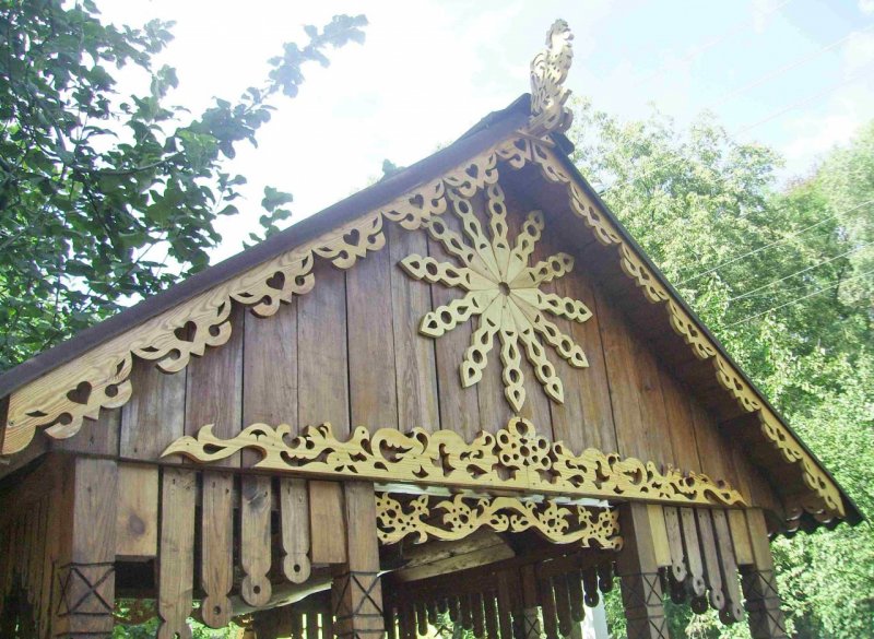 Резной наличник для беседки
