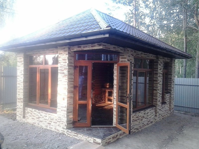 Зимняя беседка с барбекю