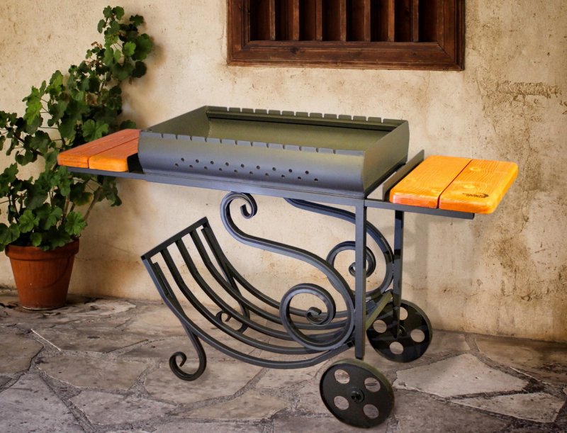 Мангал Grillux Garden, 95,3х32,4х83 см