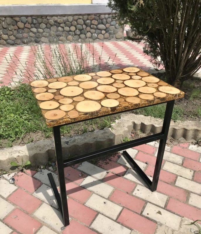 Диван из спилов дерева
