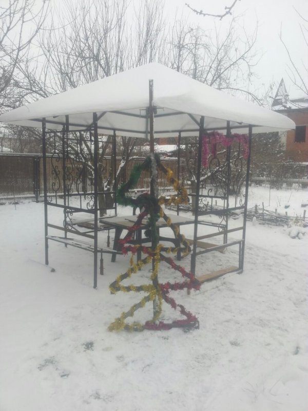 Беседка из арматуры