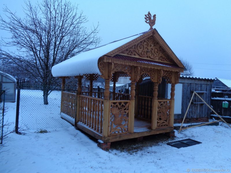 Резные деревянные беседки