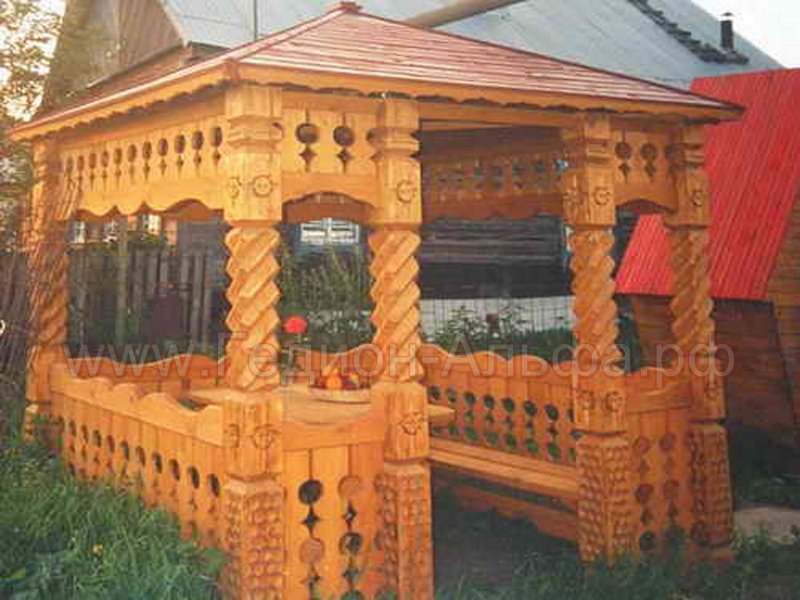 Резные украшения для беседки