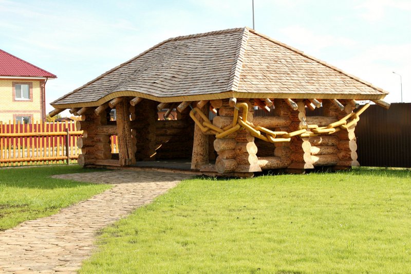 Рубленные беседки из бревна