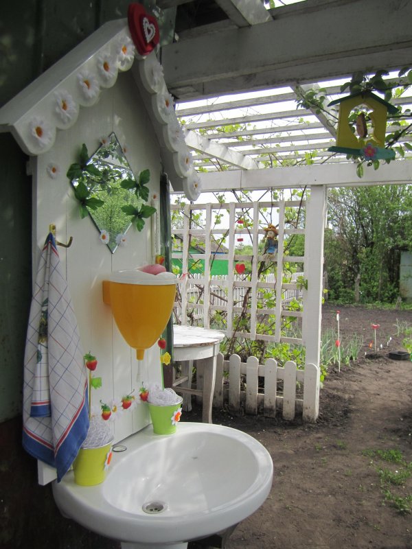 Рукомойник для дачи