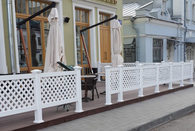 Ограждения для уличного кафе