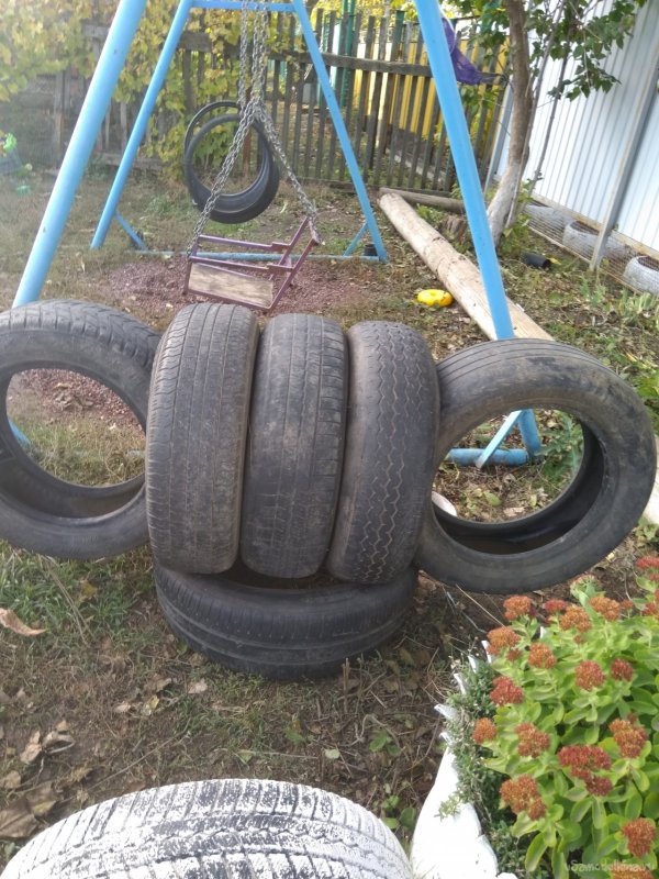 Самоделки из шин для дачи