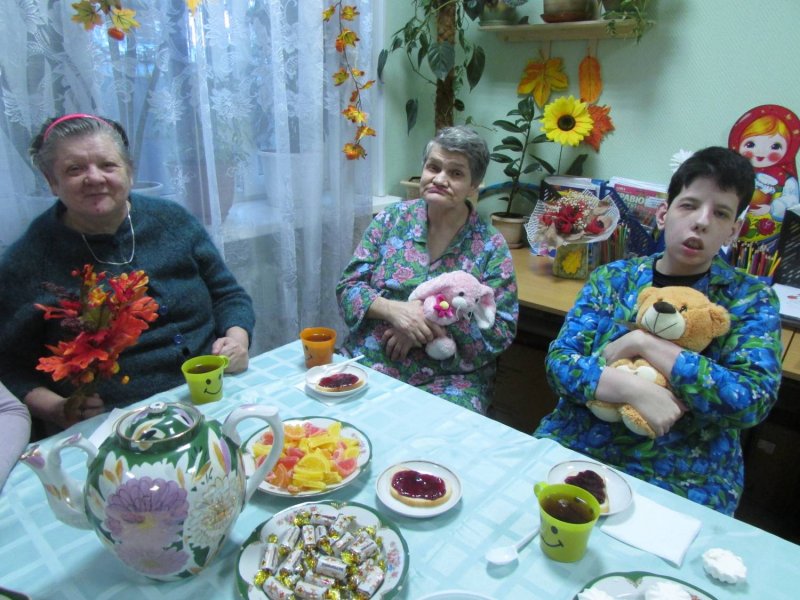Домик для посиделок на даче
