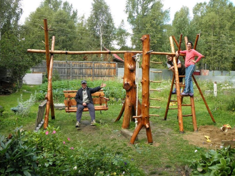 Самодельные детские площадки