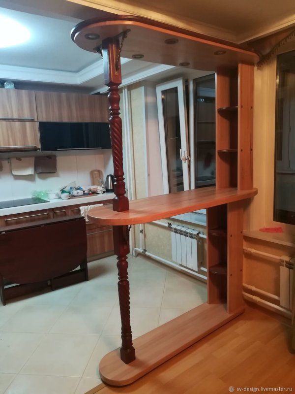Деревянная барная стойка