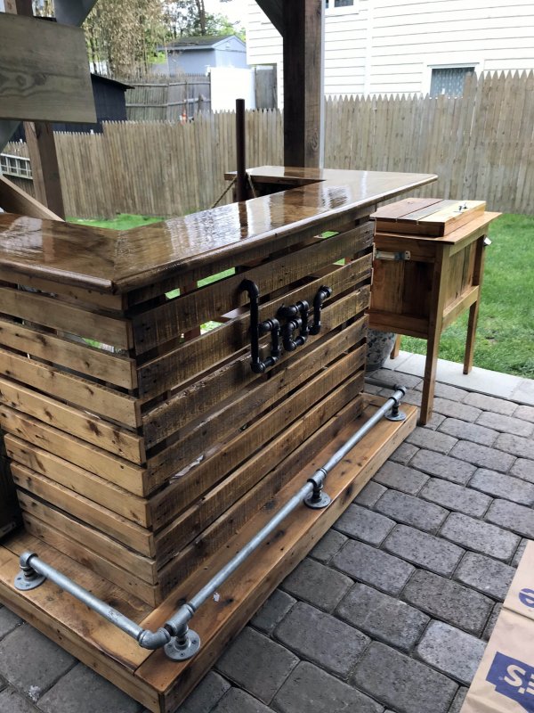 Барная стойка Pallet Bar
