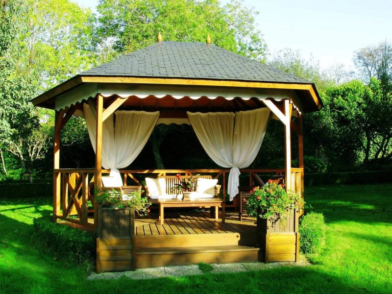 Беседка брусовая Gazebos
