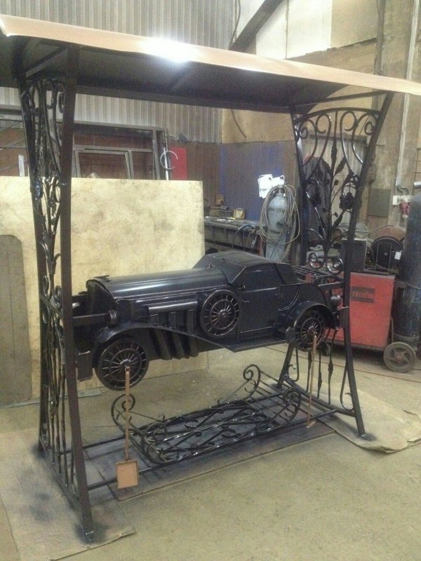 Кованый автомобиль