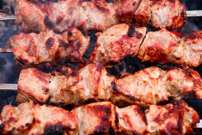 Шашлык из свинины с жирком