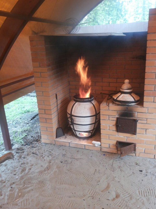 Зона барбекю с тандыром