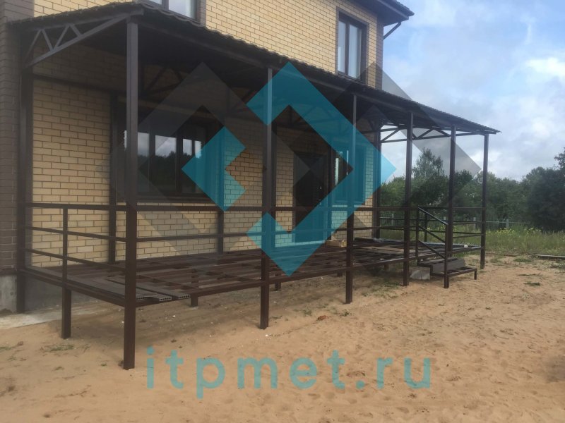 Металлическая терраса к дому