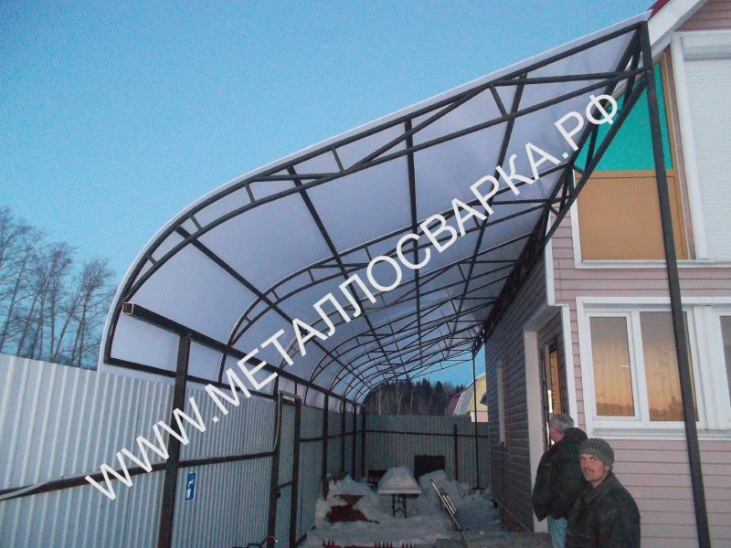Арки пристройки с металла