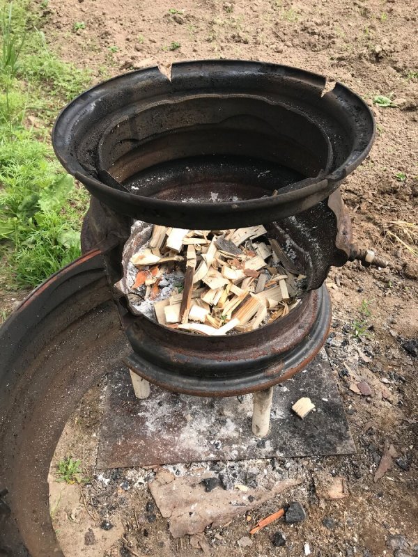 Тандыр из колёсных дисков