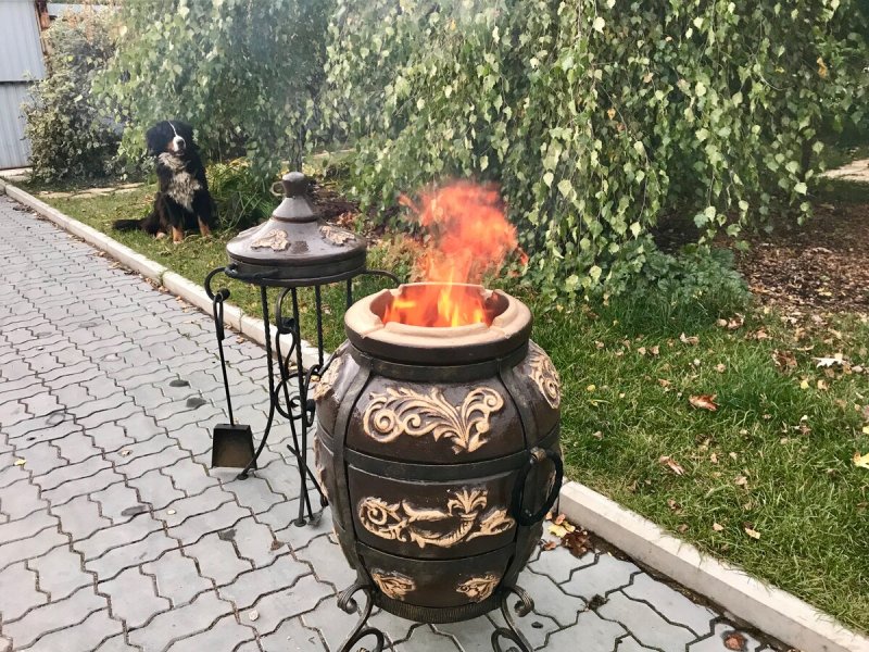 Тандыр горит