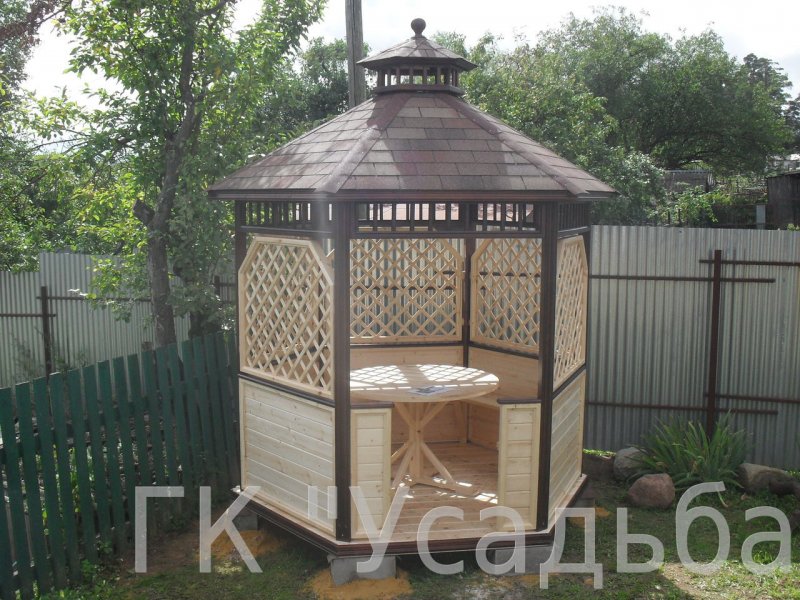 Трапециевидная беседка