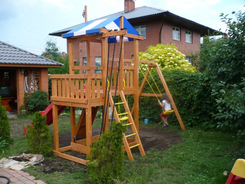 Детские уголки на даче