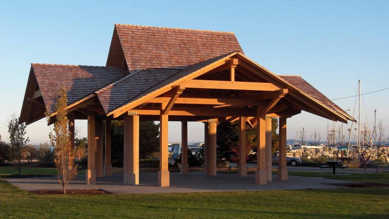 Timber frame беседка уютная