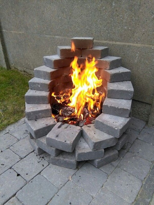 Жаровня из кирпича круглая