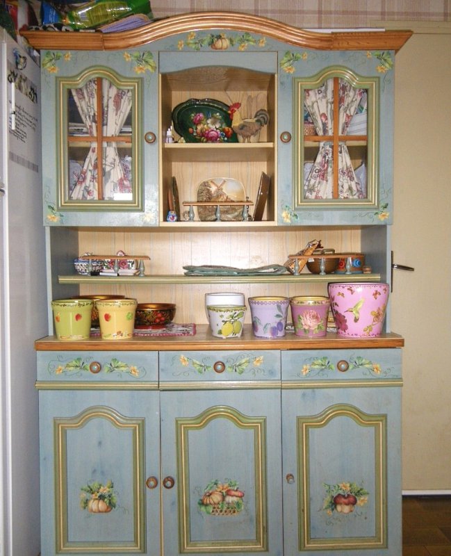 Классическая шведская мебель