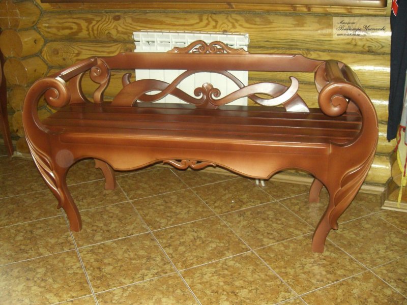 Скамейка из массива