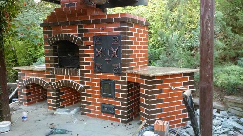 Коптильня из силикатного кирпича
