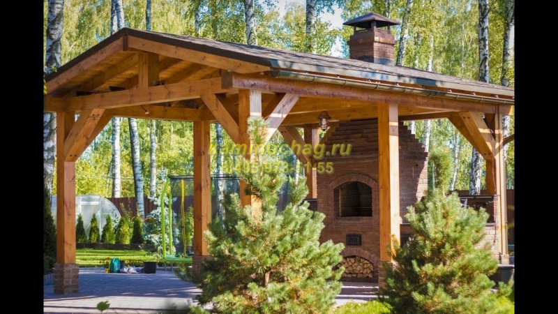 Беседка с печкой из дерева и кирпича
