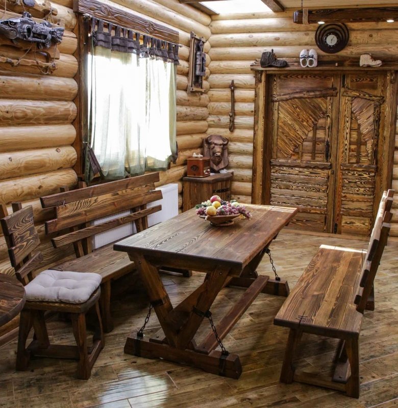 Столы и стулья из массива