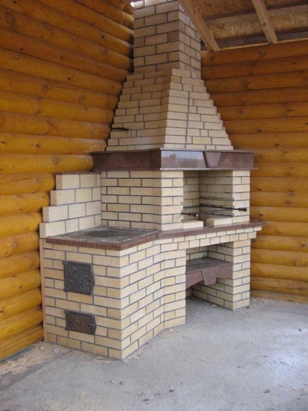 Угловые барбекю из кирпича