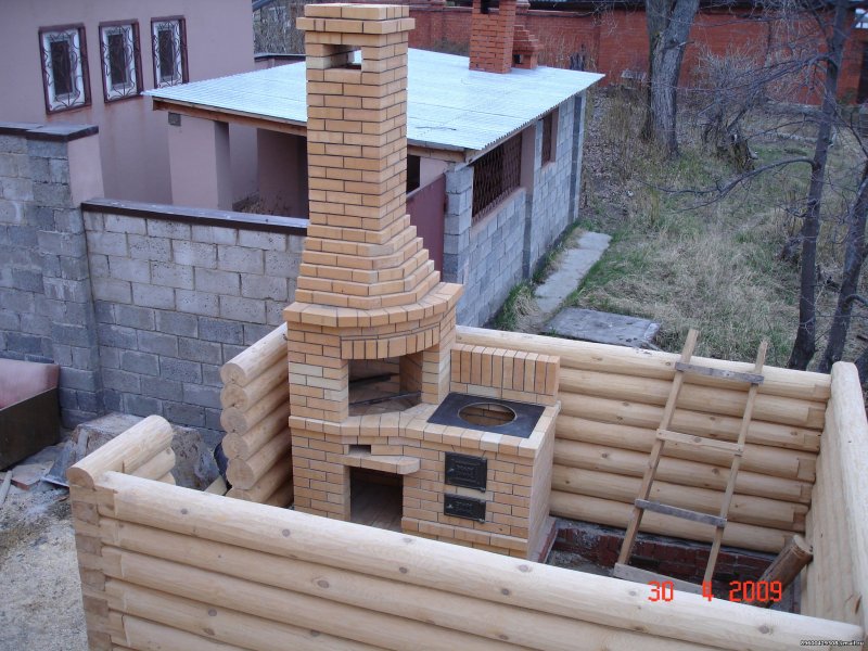 Угловой мангал из кирпича