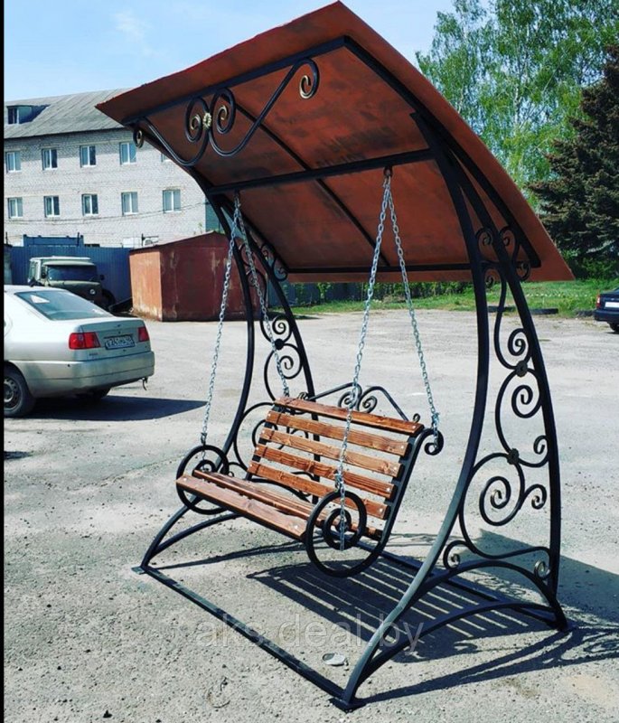 Садовая качеля из металла